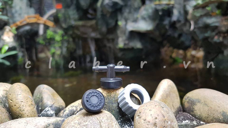 hệ thống tưới nhỏ giọt