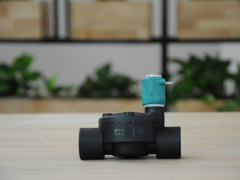 Giá thiết bị tưới phong lan đắt hay rẻ