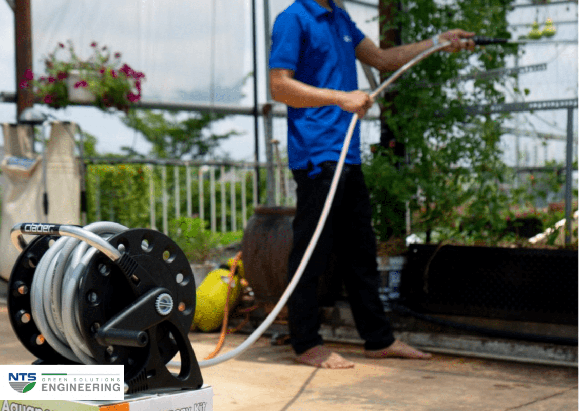 cuộn vòi tưới cây