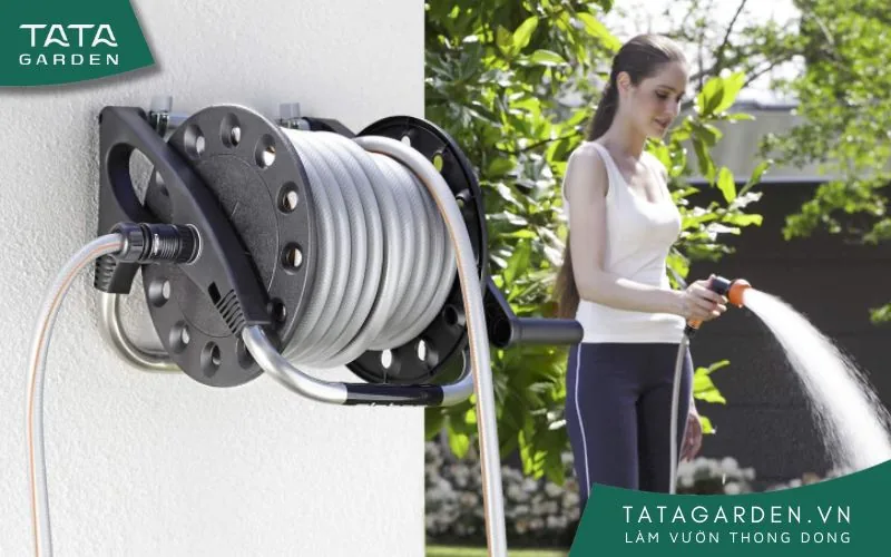 Bộ cuộn vòi tưới cây 8884