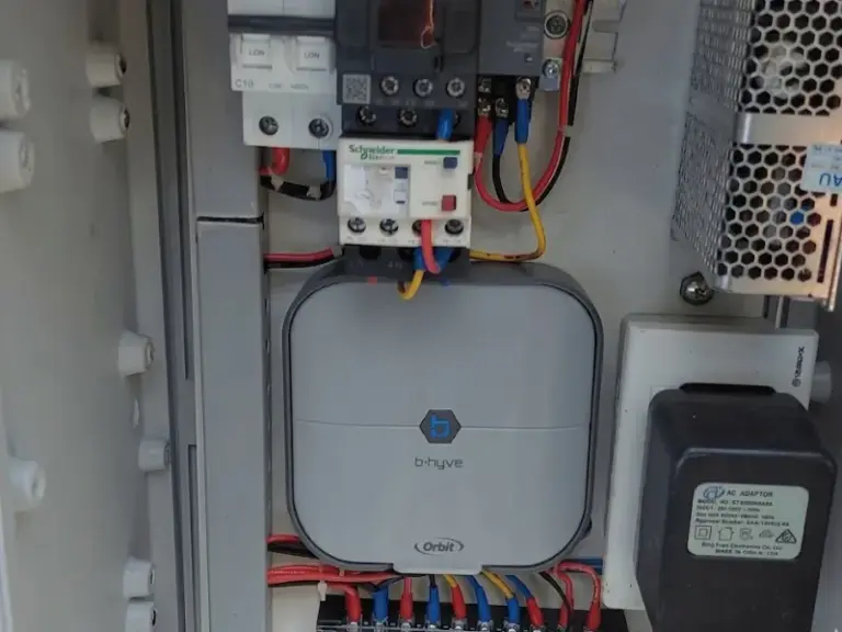 Lắp đặt hệ thống tưới tự động nhà khách hàng tại Củ Chi, TP.HCM