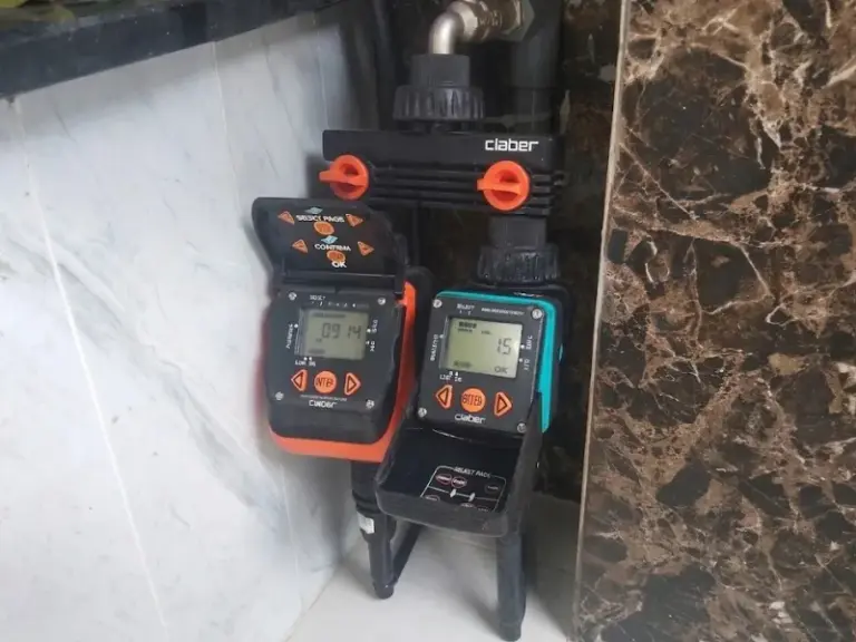 Bảo trì hệ thống tưới do béc tưới bị nghẹt cho khách hàng tại Quận 2