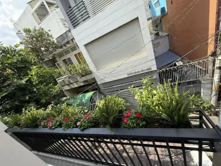 Thiết kế thi công hệ thống tưới tại nhà khách tại Đặng Văn Ngữ, Phú Nhuận